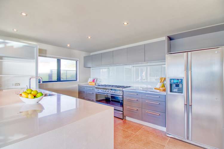 20 Countess Close Maupuia_12