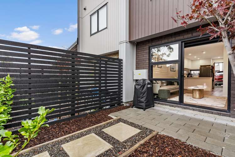 5/107 Selo Street Glen Eden_10