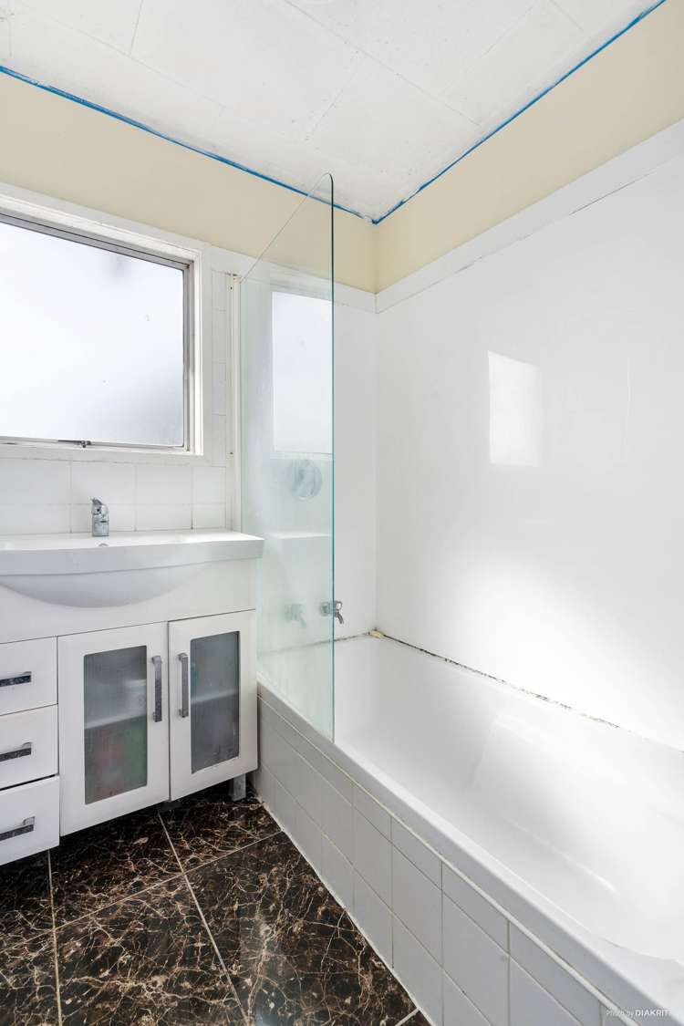 100 Finlayson Avenue Clendon Park_15