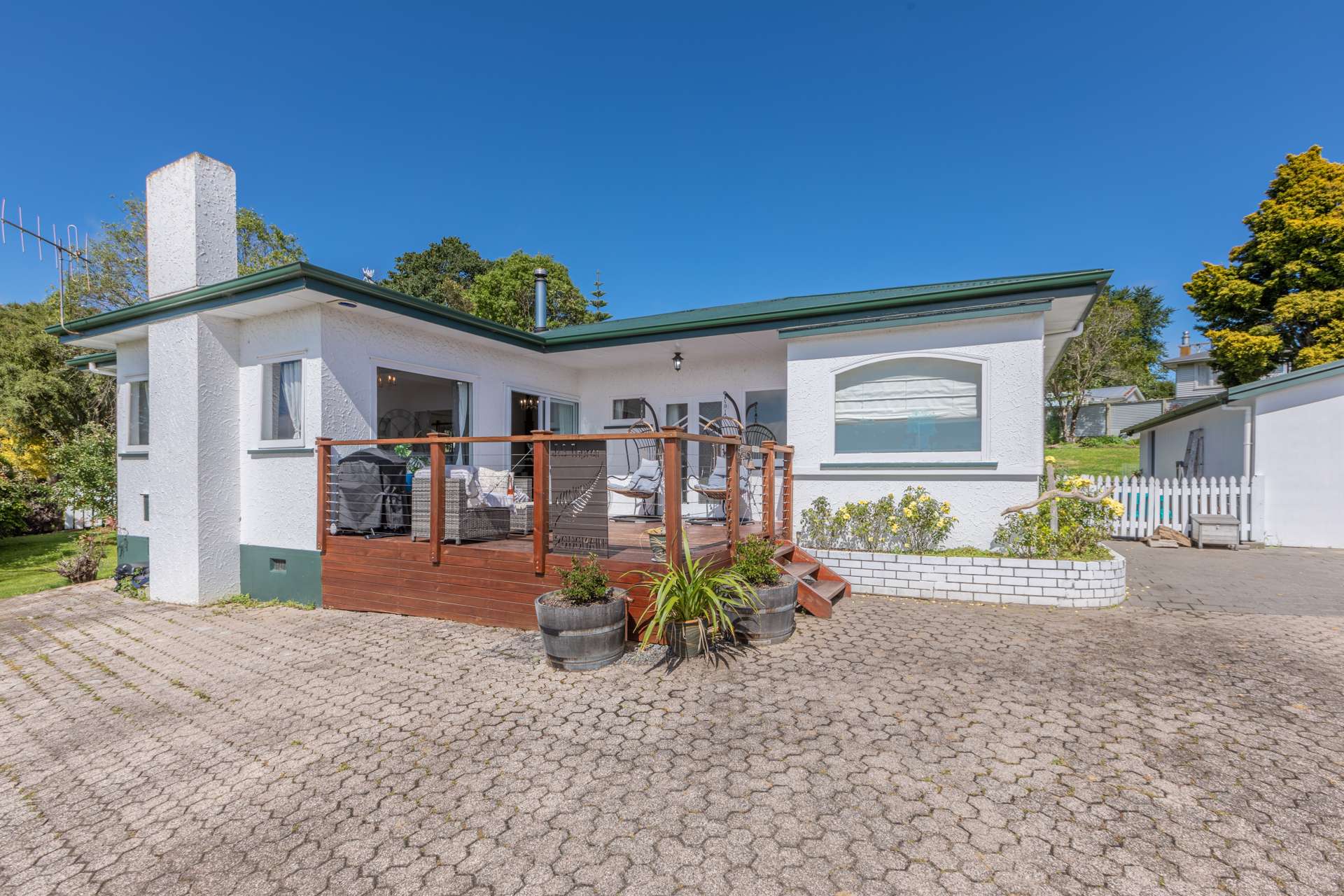 20 Domain Road Waipawa_0