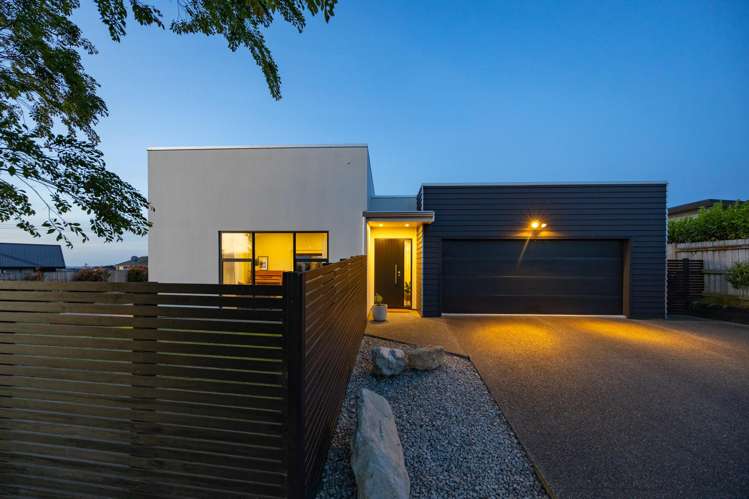 14 Monaco Grove Fitzherbert_20