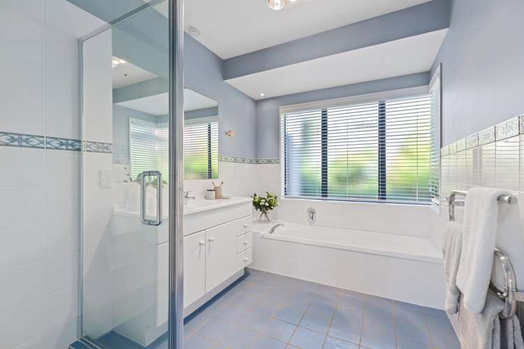 9 Sterling Gate Drive Bethlehem_21