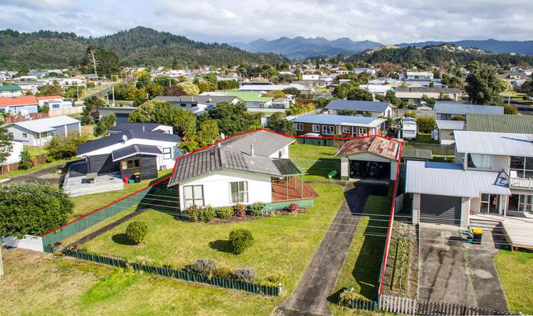 401 Sylvia Road Whangamata_28