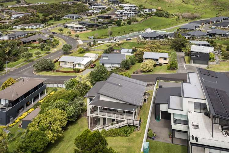 2 Mayor View Terrace Waihi Beach_14
