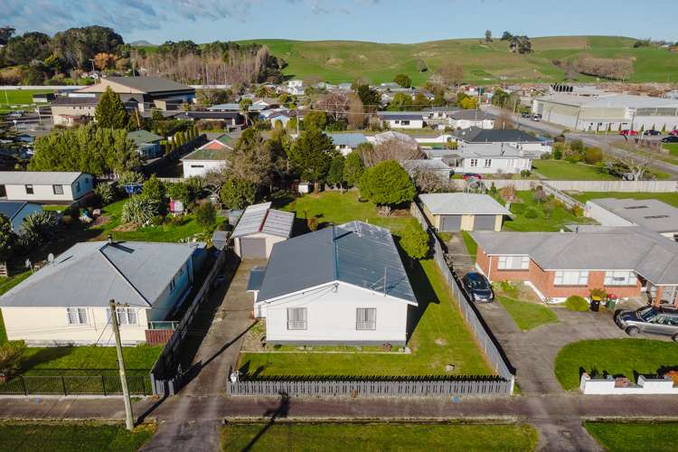 87 Tyndall Street Pahiatua_16