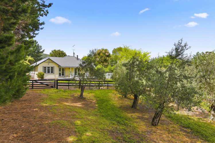 258 Waitohu Valley Road Otaki_26