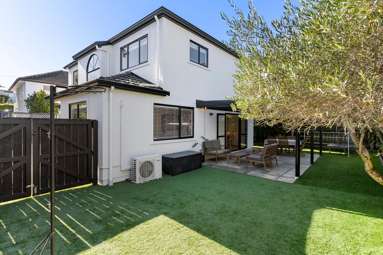 2/34 Selwyn Crescent_2
