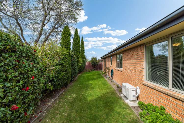 1/1 Blairdon Place Bishopdale_13