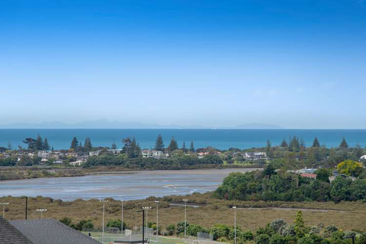 27 Pioneer Rise Silverdale_2