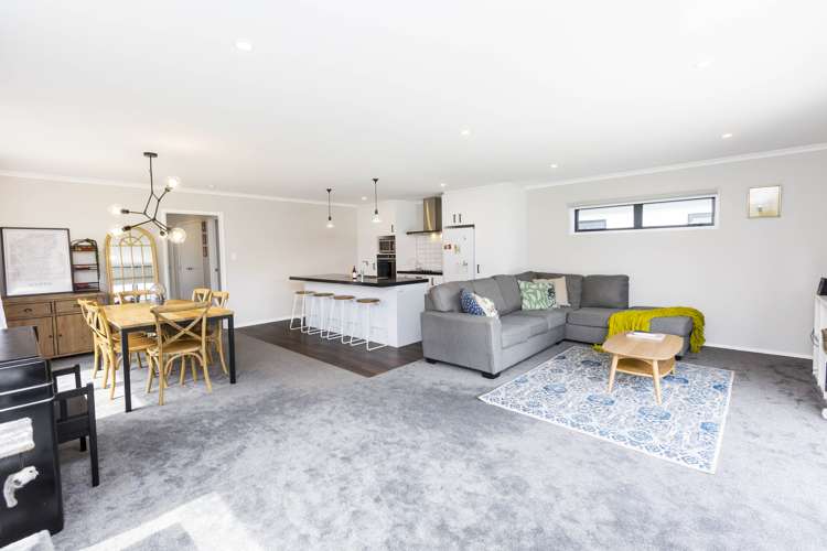 36 Te Kaeaea Crescent Wallaceville_13