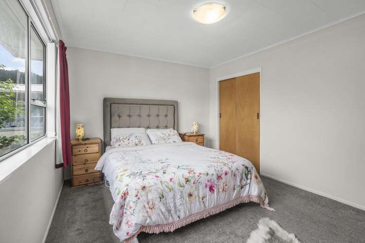 15 Wimbledon Grove Wainuiomata_15