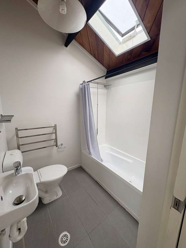 21/220 Thorndon Quay_5