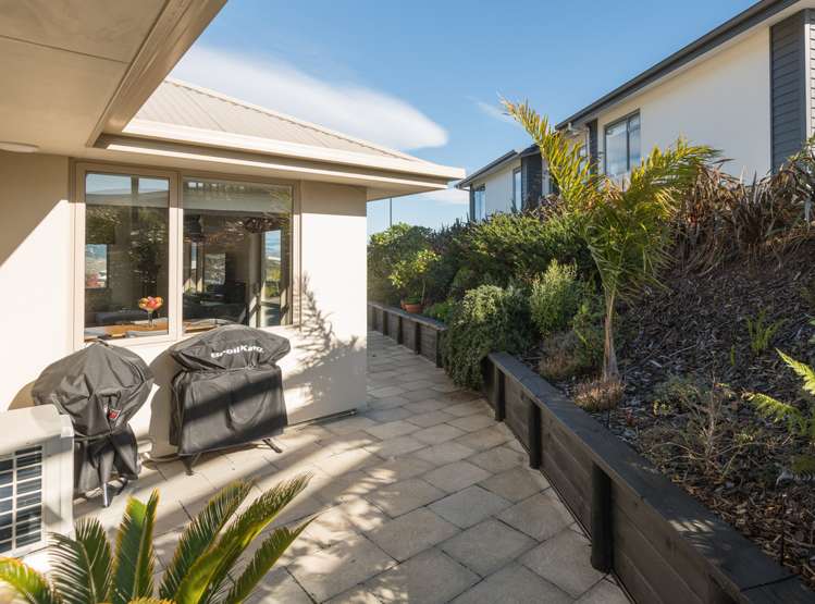 369 Princes Drive Britannia Heights_17