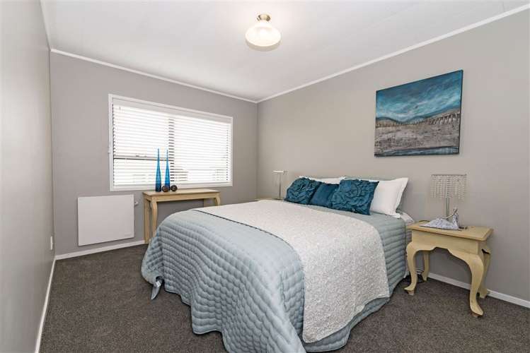 34 Beach Road Te Atatu Peninsula_8