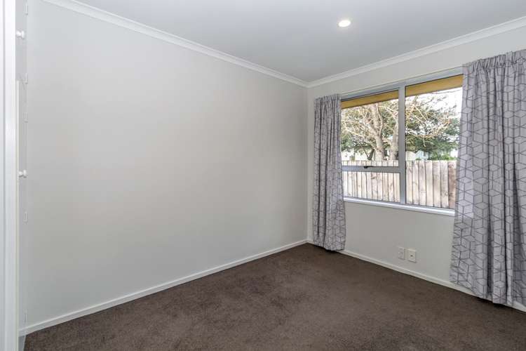 2/204b Estuary Road South New Brighton_5