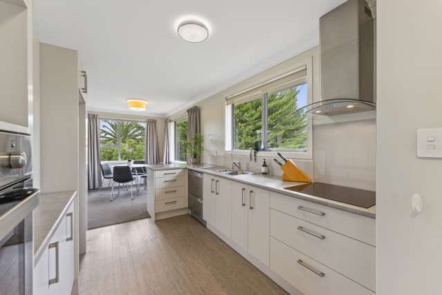 1/57 Sunbrae Drive Silverstream_2