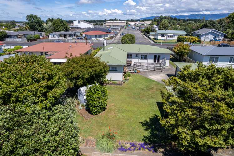 73 Barraud Street Dannevirke_19