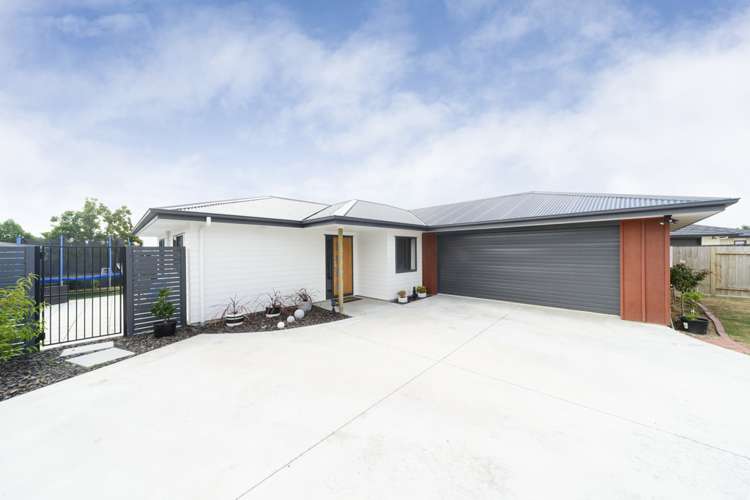 13 Wescombe Grove Feilding_0