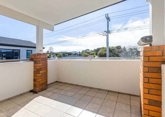 Flat 3/33 Kenderdine Road Papatoetoe_4