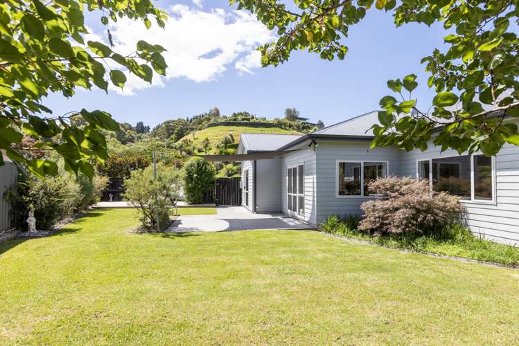 66 Kent Terrace Taradale_21