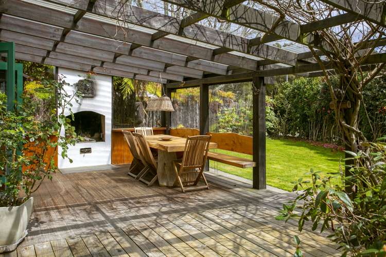 200 Mangaroa Street Tokaanu_22