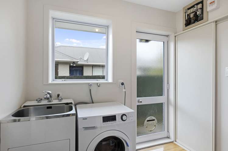 6 Helmsdale Street Burwood_15