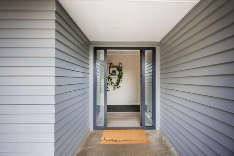 86 Derby Street Feilding_16