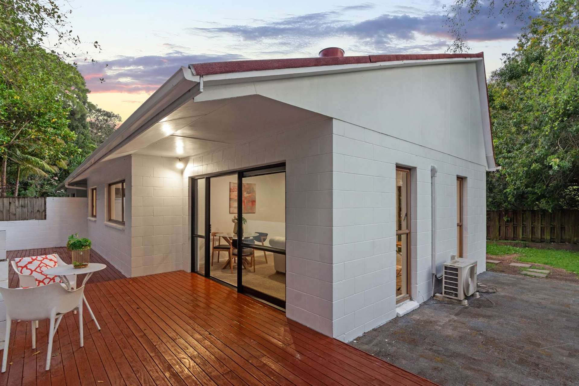 2/18 Teviot Place Totara Vale_0