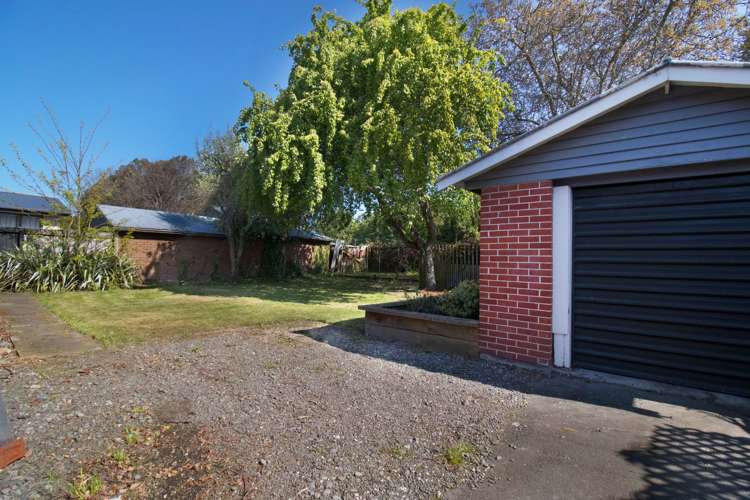 9 Gregan Crescent Burnside_13