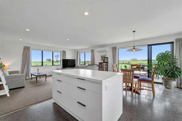 2b Gossling Street Okato_2