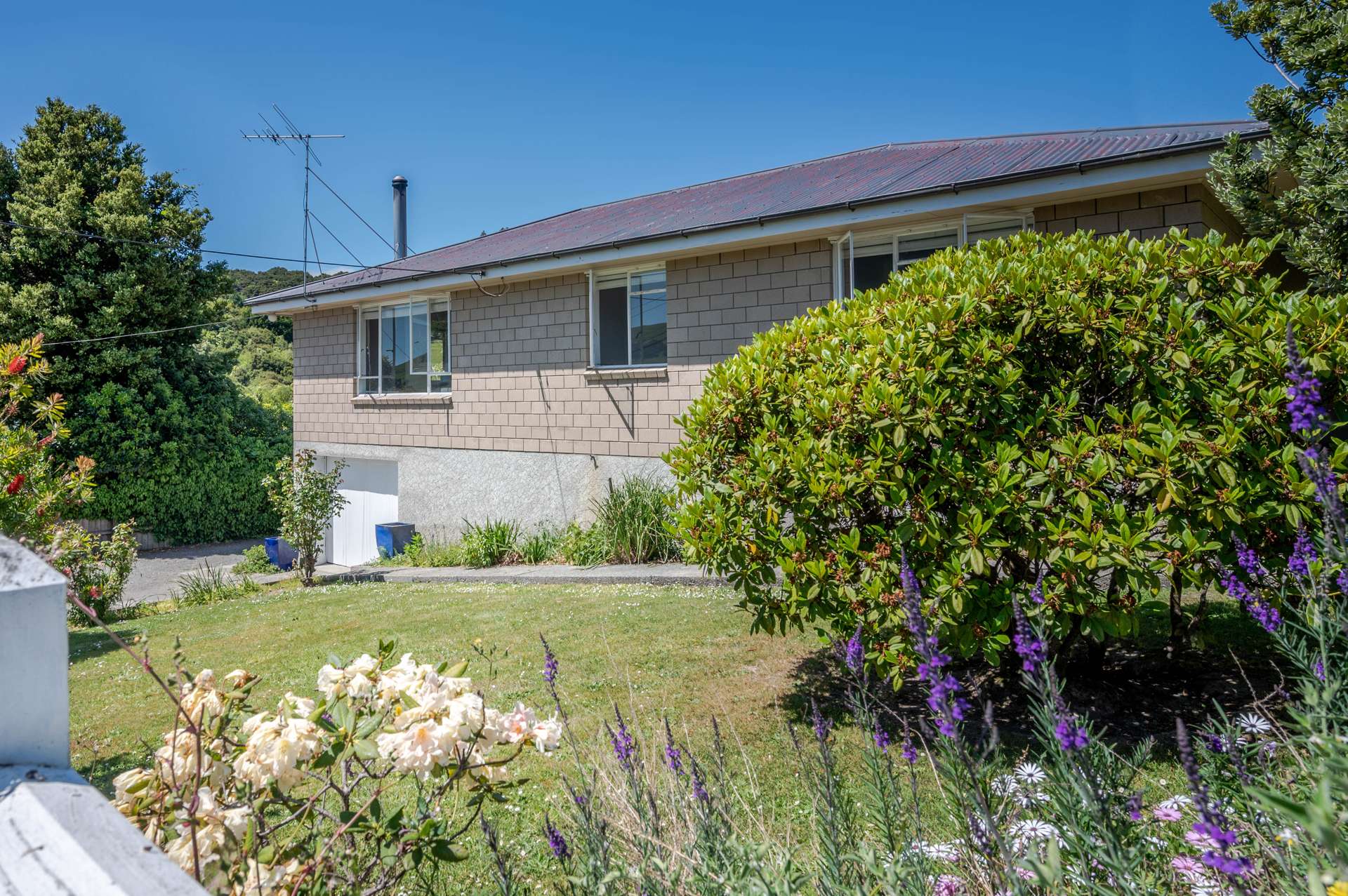 7 Watson Street Akaroa_0