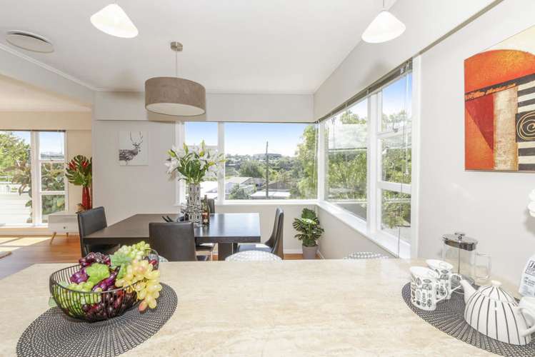 39 Sylvan Crescent Te Atatu South_7