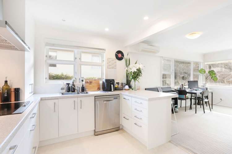 4/4 Shackleton Road Mount Eden_10