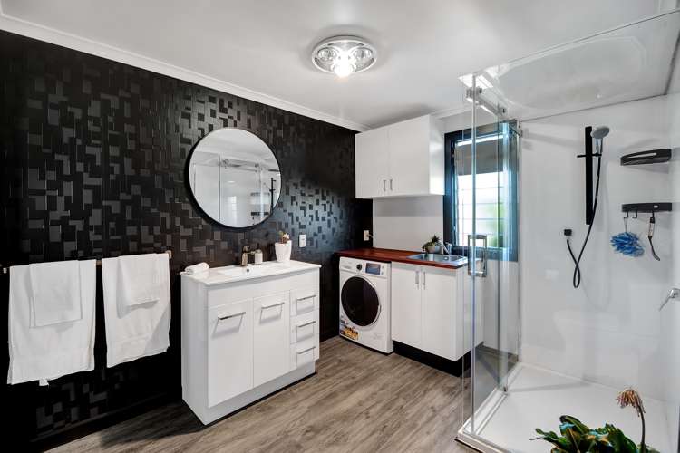 34 Norfolk Street Patea_17