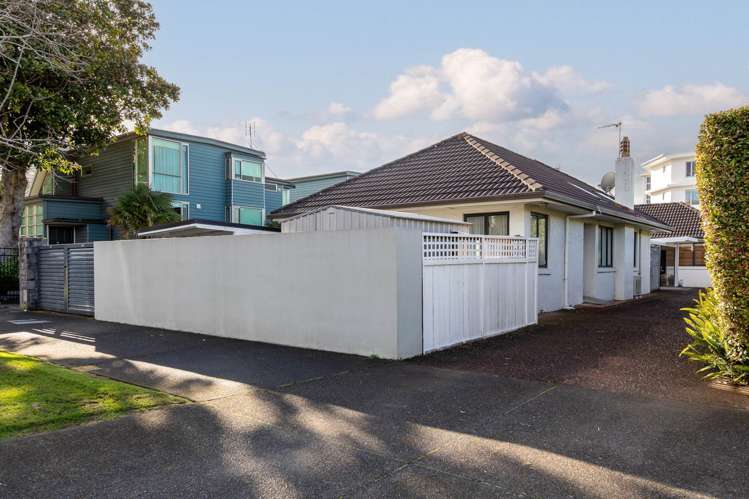 1/6 Eltham Road_0