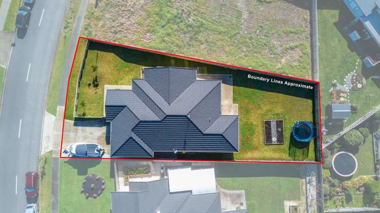 65 Intrepid Crescent Beachlands_18