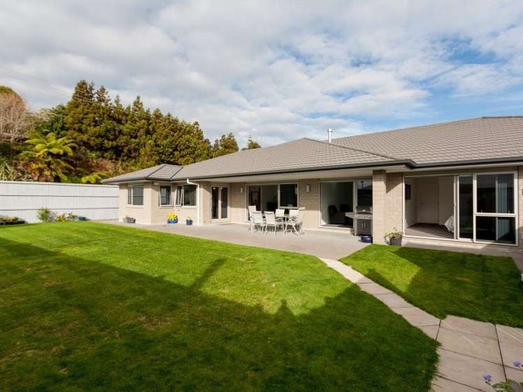 2 Margaret Alice Close Whalers Gate_25