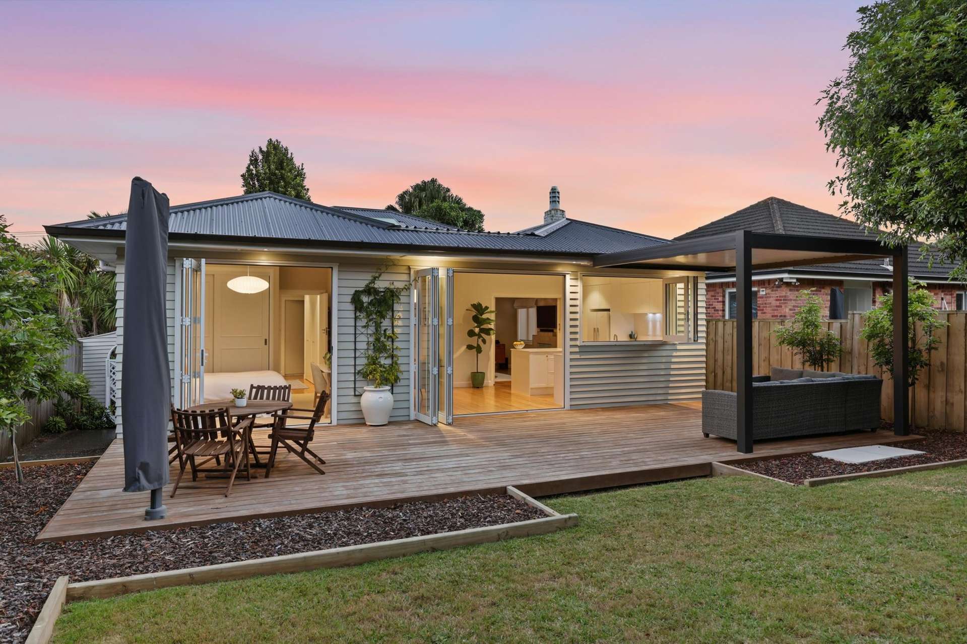 67 Owairaka Avenue Mount Albert_0