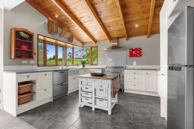 136 Muriwai Road Waimauku_4