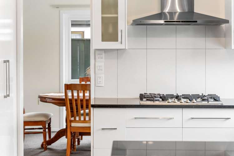 174 Prince Regent Drive Farm Cove_8