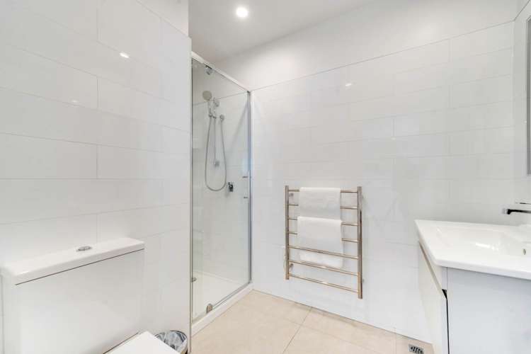 803/770A Great South Road Manukau Central_12