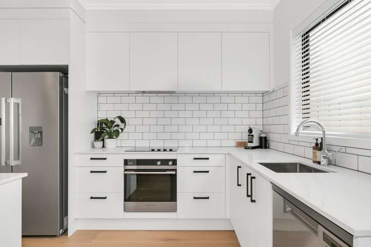 13 Wakatipu Street Point Chevalier_4