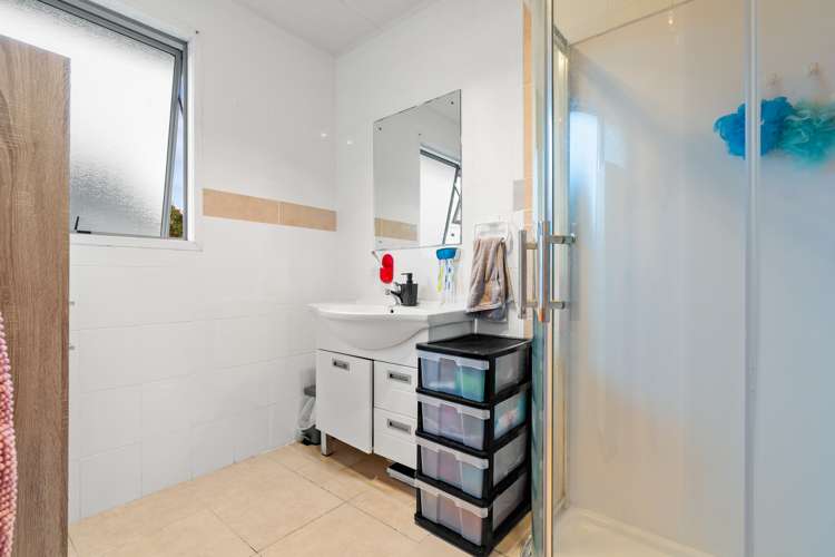 61 Israel Avenue Clover Park_9