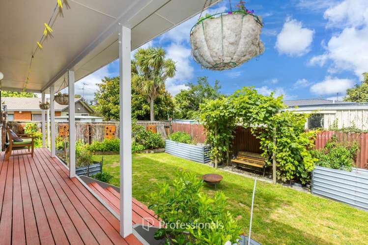 25b Memphis Grove Totara Park_2