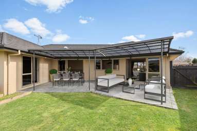 55 St James Drive_1