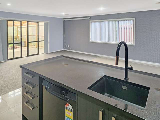 52 Aotea Drive 2797_3