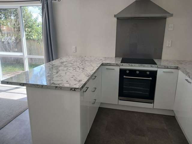 2/179 Richardson Road Mount Albert_2