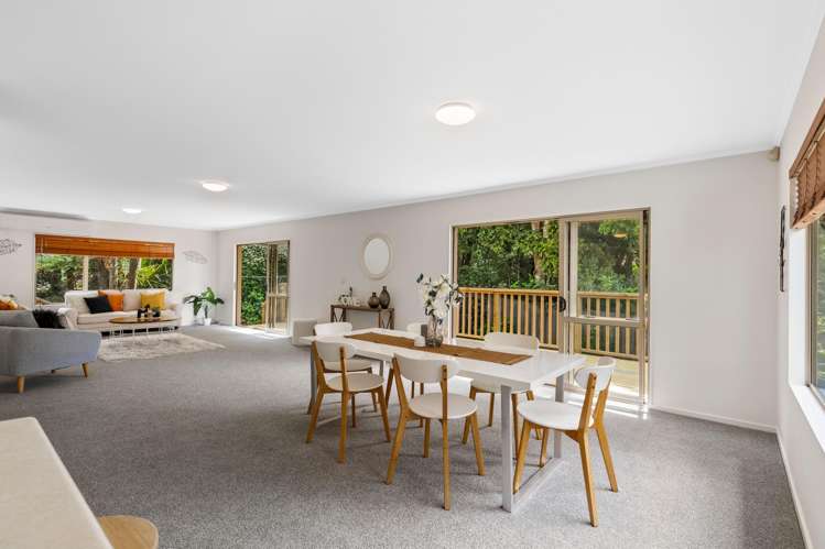 22 Poturi Streams Avenue Titirangi_7