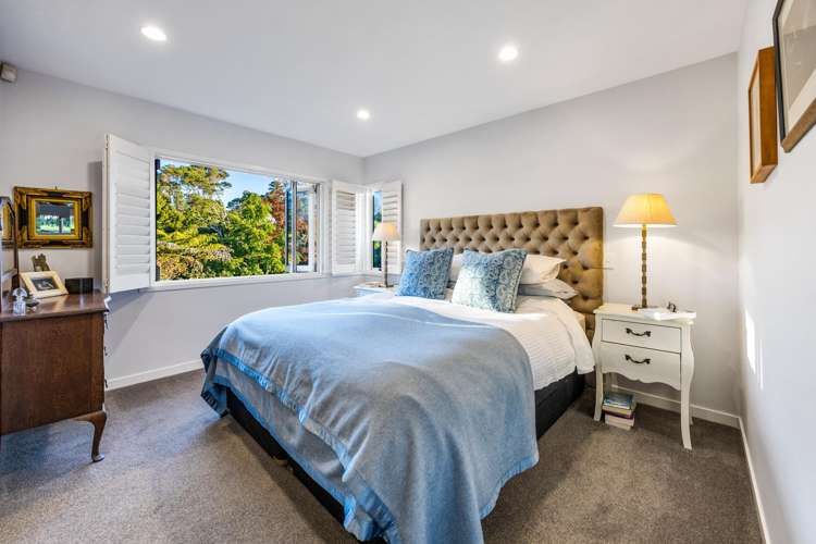 33 Chamari Close Titirangi_16