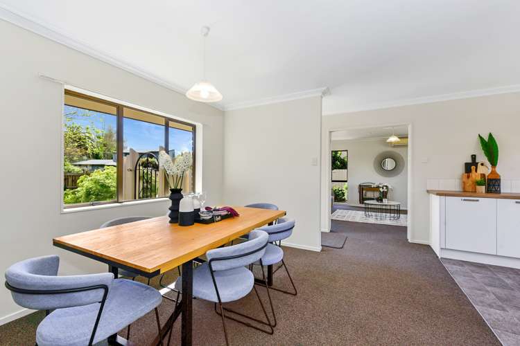 4 Sharpley Place Chartwell_4
